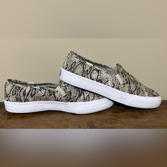 Keds Snake Skin Patterned Slip-On tennis shoe NWOT! - Picture 5 of 8